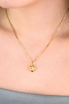 Złota zawieszka dwustronna serce i medalik Maryja – złoto 585 (4).jpg